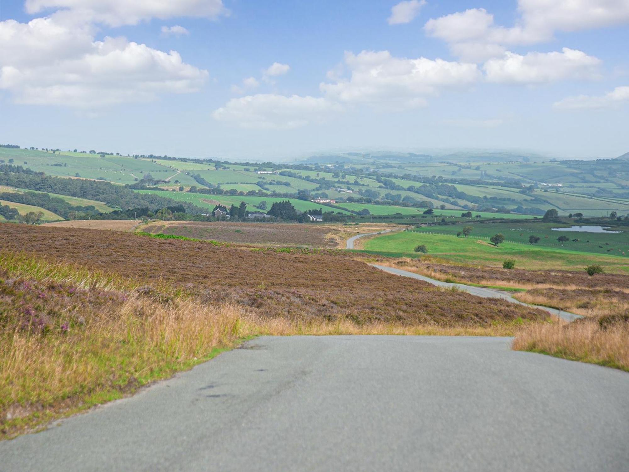 Dol Y Mynydd The Mountain Meadow-Qu7521 Villa Llangerniew Esterno foto